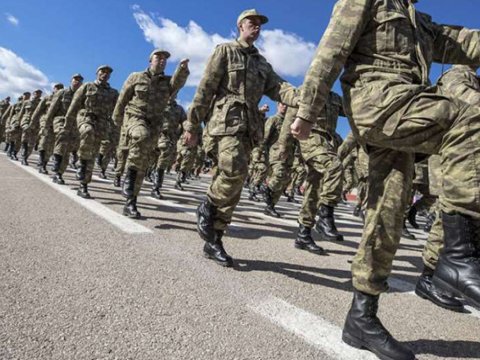 DX&nbsp;magistratura və rezidentura bitirənlərin hərbi xidmətdən azad edilməsi təklifinə münasibət bildirib