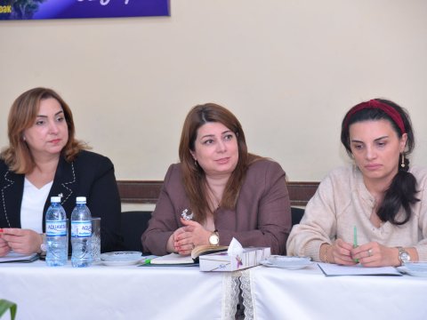 Kurasiya üzrə məktəb direktorları ilə növbəti görüş