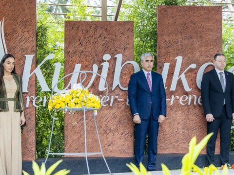 Leyla Əliyeva Kiqali Soyqırımı Memorialını ziyarət edib