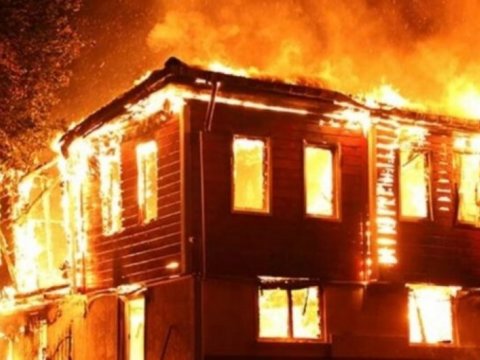 Yanğın nəticəsində üç uşaq ölüb