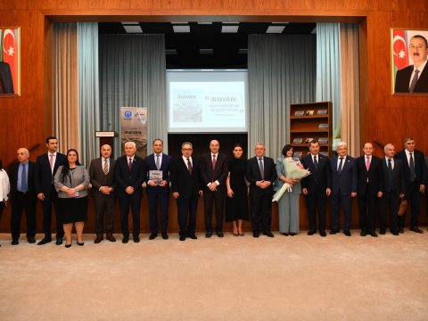 ADNSU-da &ldquo;İrəvan: tarixi həqiqətlər və şəxsiyyətlər&rdquo; kitabının təqdimatı keçirilib&nbsp;