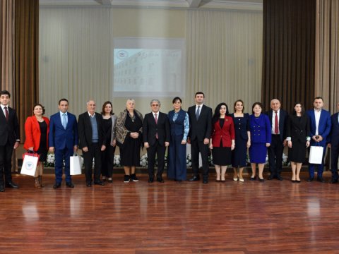 Məktəb-liseyin 95 illik yubileyi qeyd olunub