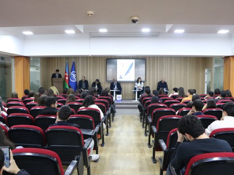 Azərbaycan Universitetində &ldquo;Poeziyada Sən&rdquo; adlı şeir müsabiqəsi keçirilib