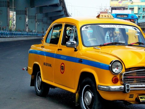 DİM taksi sürücüləri üçün imtahan keçirib