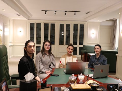 Azərbaycan Universitetinin rektoru tələbələrlə görüşüb