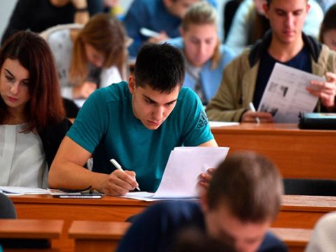 Qiyabi oxuyanlar təhsil kreditindən yararlana bilər? - RƏSMİ