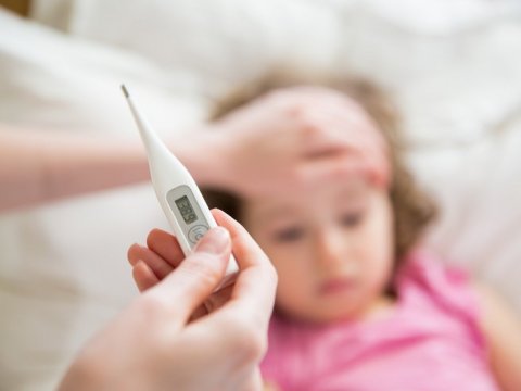 Körpələri xəstəliklərdən necə qoruyaq? - Pediatrdan TÖVSİYƏLƏR