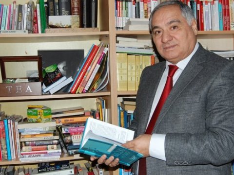 Professora&nbsp;Prezidentin fərdi təqaüdü verilib