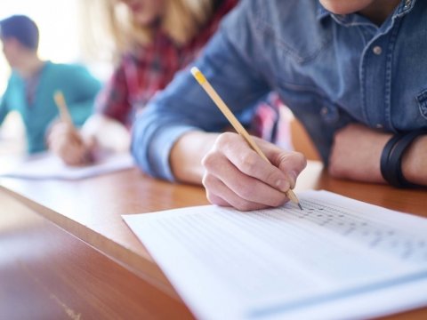 Bu gün gömrük orqanlarına qəbul üzrə test imtahanı keçiriləcək