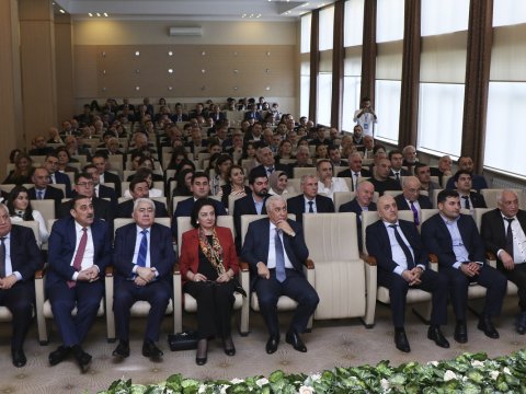 AzMİU-da Məzun Assosiasiyası yaradıldı: 50 illik yubiley ərəfəsində tarixi görüş&nbsp;