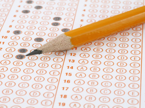 Gömrük orqanlarına qəbul üzrə test imtahanı olub