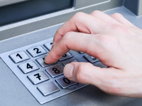 Azərbaycanda minimum əməkhaqqı&nbsp;ARTIRILDI