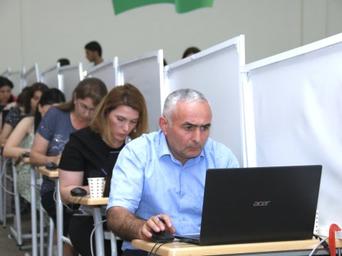 Sertifikatlaşdırma 55000 müəllimin maaşının artmasına səbəb olub