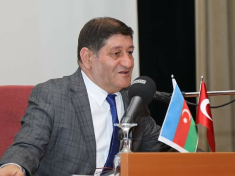 Təhsil müəssisələrində erməni dilinin tədrisi VACİBDİR