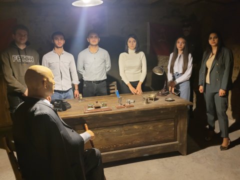 Azərbaycan Universitetinin tələbələri üçün muzeylərdə təcrübi dərs təşkil olunub