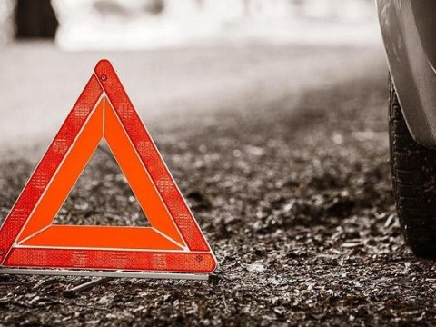 Hacıqabulda qəza: Beş nəfər xəsarət aldı, azyaşlının vəziyyəti ağırdır