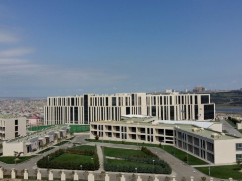 Moskva Dövlət Universitetinin Bakı filialı vakansiya elan edir