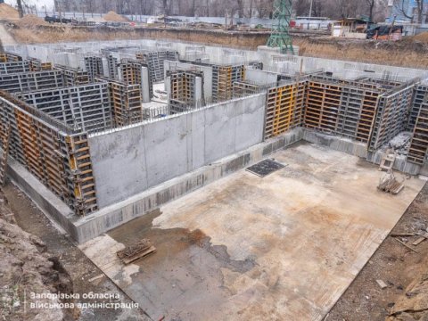 Yeraltı məktəb tikilir