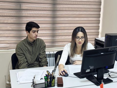 Məktəblilər Biofizika İnstitutunda praktiki təlimlərdə iştirak ediblər