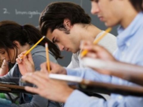 Akademik məzuniyyət götürən tələbə təhsil haqqın necə ödəməlidir? - CAVAB