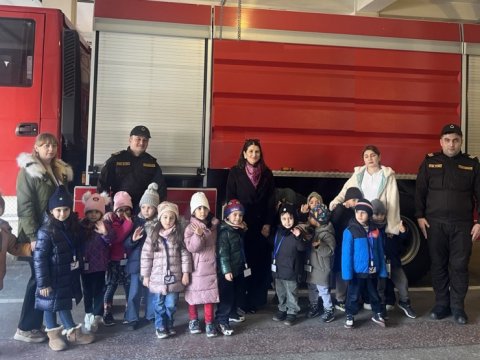 Dövlət Yanğından Mühafizə Xidməti uşaqlar üçün &ldquo;açıq qapı günü&rdquo; keçirib