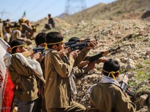 İranda 4200 şagird əməliyyat bölgələrinə göndərilib