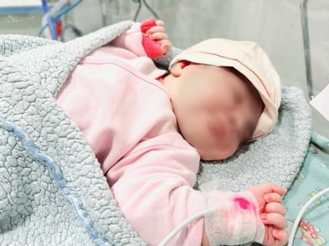 Bakıda 6 kq çəkidə doğulan körpə sabah evə buraxılacaq - YENİLƏNİB