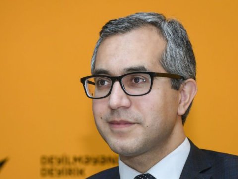 9-cu sinfi bitirənlərə attestat yox, elmi dərəcə vermək lazımdır