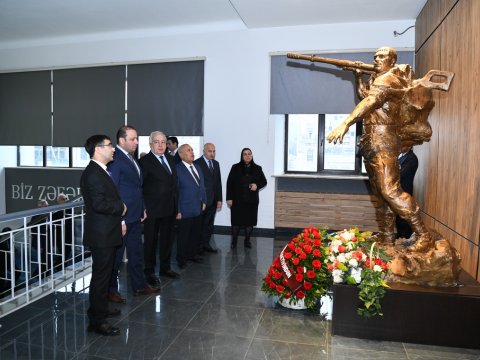 ADNSU-da 20 Yanvar şəhidlərinin xatirəsi yad edilib