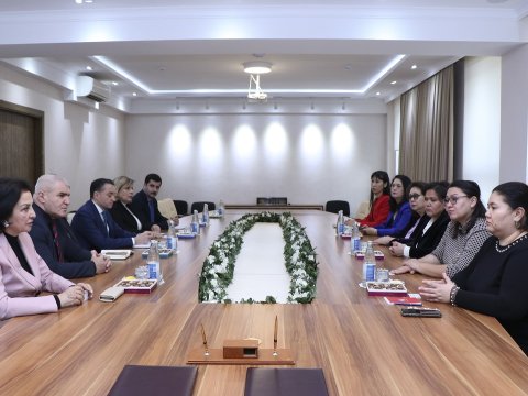 AzMİU və Qazaxıstanın Kunayev Universiteti arasında əməkdaşlıq edib