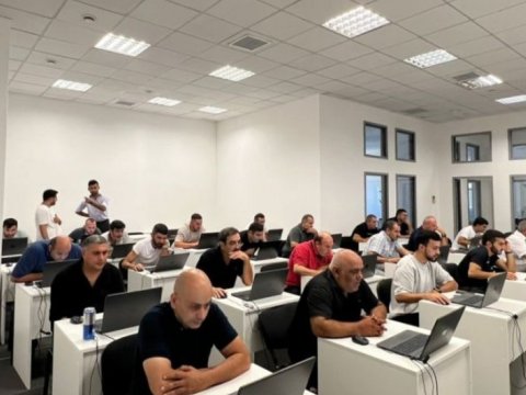 DİM taksi sürücüləri üçün növbəti imtahan keçirəcək