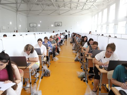 Məhkəmə sertifikasiyadan kəsilən müəllimlərin tələbini rədd edib