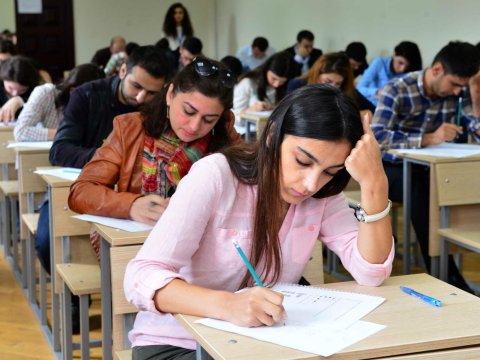 "Doktorantura oxumaq istəməyənlər magistraturada elmi iş yazmamalıdır"