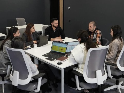 STEAM-in təcrübə proqramına 500-dən çox gənc müraciət edib