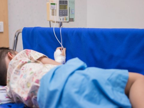 9 yaşlı uşaq zəhərlənib öldü