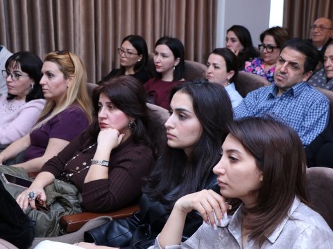 Süni intellektin tədris və elmi fəaliyyətdə tətbiqinə dair növbəti təlim
