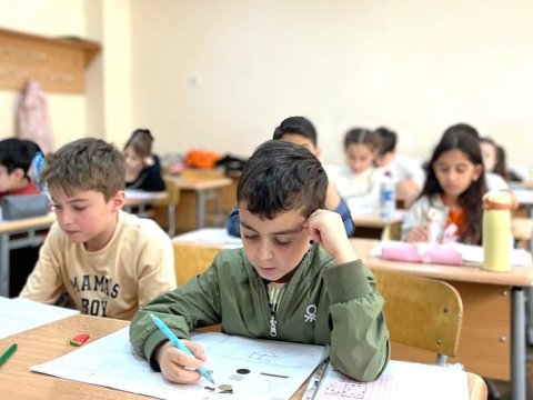 Kenquru müsabiqəsi ilə bağlı fikirlərə NAZİRDƏN CAVAB