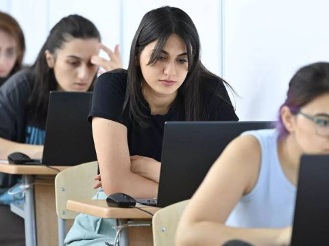 Sertifikasiya ardıcıllığına etiraz: Tarix müəllimlərinin narazılığı nə dərəcədə əsaslıdır?