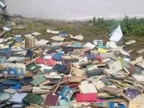 Bizim evlər niyə kitab və əlyazmaları götürmür? - Sabiq Deputat