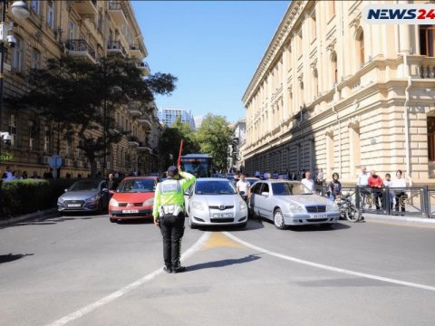 Xocalı soyqırımı&nbsp;bir dəqiqəlik sükutla yad edilib