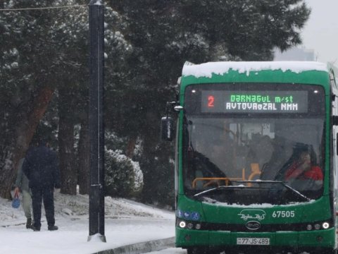Xətlərə lazımi sayda avtobus buraxılıb -&nbsp;Rəsmi