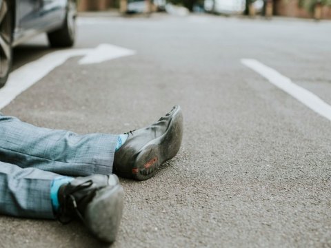 Bakıda gənc yol-nəqliyyat hadisəsində xəsarət alıb