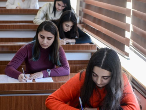 Kolleclərdə nə qədər tələbə təqaüd alır? - STATİSTİKA