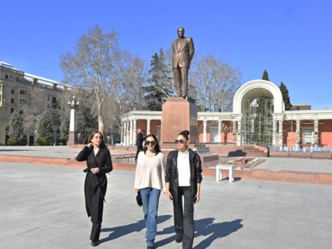 Mehriban Əliyeva Gəncə şəhərinə səfər edib
