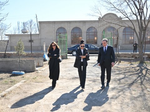 I vitse-prezident tapşırıqlar verdi