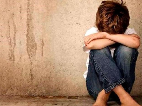 Azərbaycanlı ailə övladlığa götürdükləri uşaqlara işgəncə verdi