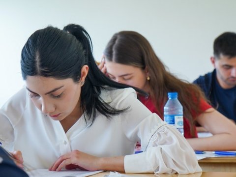 Dövlət qulluğu: 575 namizəd uğur qazanıb