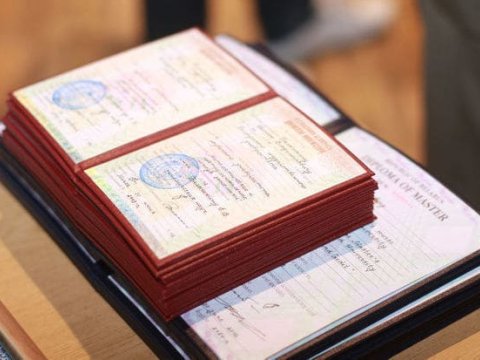 İtmiş və ya yanmış diplomu necə bərpa etmək olar? - CAVAB