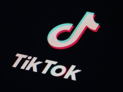 Yeniyetmələrin&nbsp;"TikTok"a girişi məhdudlaşdırılır