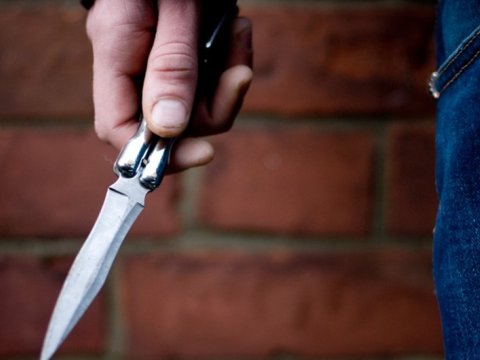 Yevlaxda 17 yaşlı oğlan qətlə yetirilib, bir nəfər bıçaqlanıb